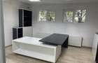 Vand spa?iu comercial