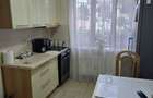 Apartament in asocia?ie (la casa), 3 camere, zona Soarelui - 3