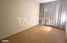 COMISION 0 - Apartament de vanzare cu 4 camere balcon parcare Lupeni - 1