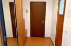 Apartament 3 camere cu garaj, Strada Targu Neam?, Pre?: 650 / luna