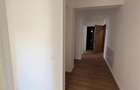 Apartament de vanzare cu 3 camere Tractorul