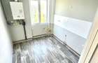 Etaj 3 | Apartament renovat cu 2 camere + garaj | Botizului