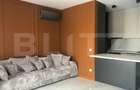 De inchiriat apartament cu 2 camere , 52mp , zona pia?a de - 6
