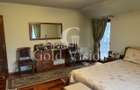 Casa cu 5 camere + anexa cu garaj, mobilata complet, str. Gh. ?incai - 18