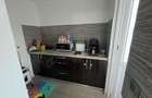 Vand apartament cu 4 camere