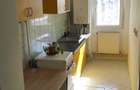 Inchiriez apartament cu 1 camera , baie , bucatarie, hol, Nicolina strada Carpati, et 7 . Pret 2000 Ron. + 1 luna garanzie Fara intermediari.. - 3