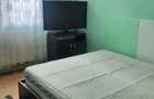 Inchiriez 2 camere deco, etaj 1 URA - 2