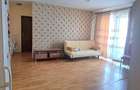 Apartament semidecomandat etajul 1 - 3