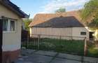 Casa de vanzare, 3 camere, curte mare, sura si grajd, teren 2600 mp - 13