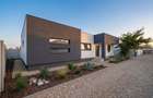 Casa individuala pe parter, 4 camere, teren 650mp - 1