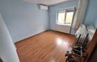 2 decomandate Piata Centrala 55 mp etaj 3/4 Mobilat/Utilat 82000Euro