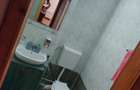 Inchiriez apartament cu 3 camere si boxa la parter - 6