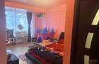Vand apartament pe 2 niveluri