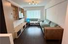 Inchiriez apartament 3 camere, decomandat, Zona Nicolina - Pizza Nico - 1