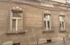 Apartament ultracentral cu curte privata