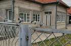 Vand casa, curte ?i gradina suprafa?a totala de 1645 mp - 1