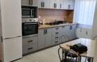 Inchiriez apartament cu 3 camere - 9