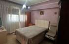 Apartament cu 3 camere, decomandat, zona Dacia - 1
