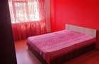 Inchiriez apartament cu 3 camere - 1