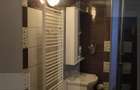 Casa,6 camere ,curte comuna in zona buna - 15