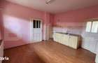 Casa spatioasa, 240 mp, pretabil pentru service auto, zona 7 Nov - Tar - 14
