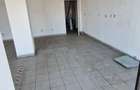 inchiriez spatiu comercial stradal caea grivitei 150 bucuresti 105 mp - 2