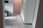 Inchiriez apartament 3 camere - 1