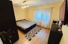 Apartament 3 camere , parter inalt cu acces la curte amenajata, parcare str.Tineretului - 7