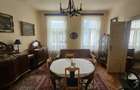 Apartament ultracentral cu curte privata