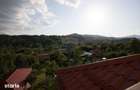 Casa / Vila cu 8 camere de vanzare