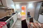 Casa 8 camere, cu 2 corpuri de cladire,  387 mp teren, zona Centru