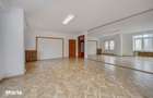 Apartament luminos de 5 camere, etaj 1/4, garaj subteran, Bd. Primaver - 1