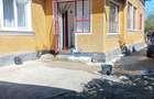 Casă cu 6 camere cu Teren 940 Mp în Păuleasca - 1