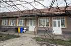 Casa de vanzare Santion ,teren 3800 mp - 6