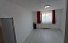 Proprietar vand garsionera