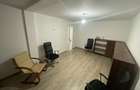 Apartament cu 4 camere de vanzare - 1