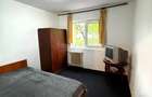 Etaj 2-Podul de Fier Intersectie-2 Camere Decomandat-bloc 81'