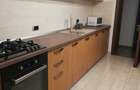 Proprietar-inchiriez apartament in Isaran (Tractorul) cu 2 camere (extins la 3 camere) - 4