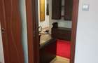 De inchiriat ap cu doua camere et 3 +copertina pe termen lung . 1300lei Nr tl 0770551520 - 7