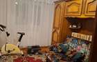 Apartament 3 camere, 450 euro - 2
