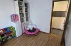 Vand apartament 3 camere, decomandat, zona E3 - 4