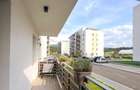Apartament cu 3 camere decomandat în Sud