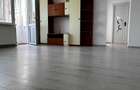APARTAMENT 2 CAMERE LUMINOS cu vedere pe doua parti - 1