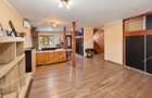 Casa in stil rustic, cu teren de 530 mp Sat Costi, strada Bunicilor