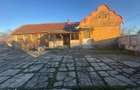De vanzare proprietate in Belint, jud. Timis 2 case si teren 7.805 m - 6