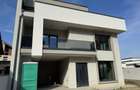 Casa de vanzare Micro 3 / PUZ aprobat si Autorizatie Clinica Stomatologica 5 cabinete