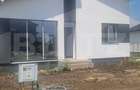 Casa cu toate utilitatiile, 4 camere, 2 bai, 470 m teren - Sanpetru Fi - 5