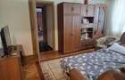 De vanzare apartament 3 camere etaj 2 - 3