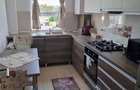 Proprietar inchiriez apartament zona Coresi - 1