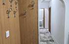 Inchiriez aprtament 3 camere - 4